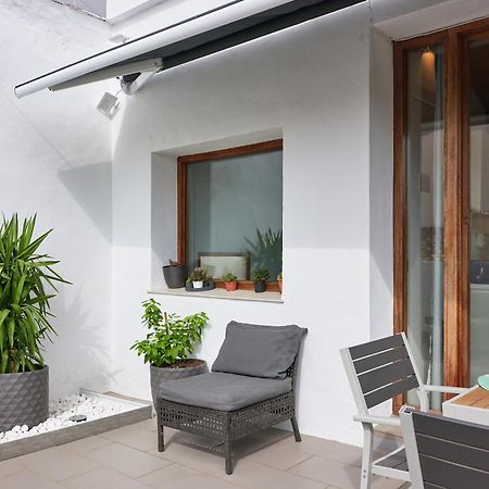 דירות ולנסיה Sunny Cozy Penthouse With A Terrace At Plaza Del Carmen מראה חיצוני תמונה