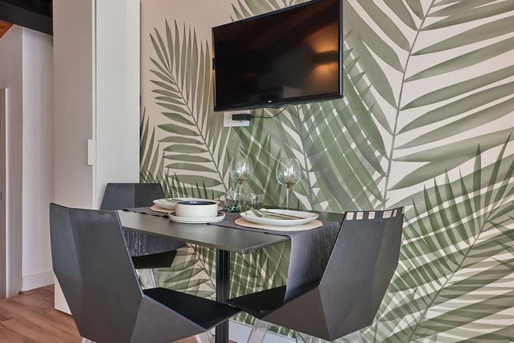 דירות ולנסיה Sunny Cozy Penthouse With A Terrace At Plaza Del Carmen מראה חיצוני תמונה